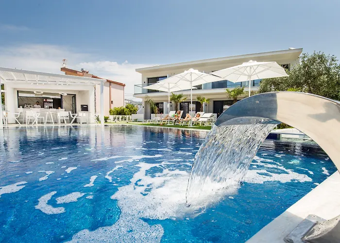 Couette-café Epicentrum Fresh 4*